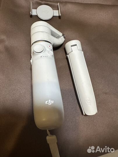Стабилизатор для камеры dji osmo mobile 5