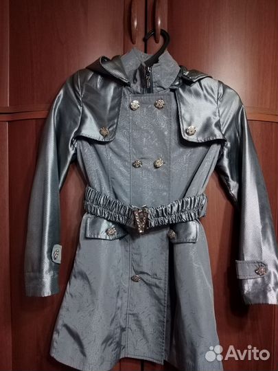 Плащик для девочки на 8-9 лет