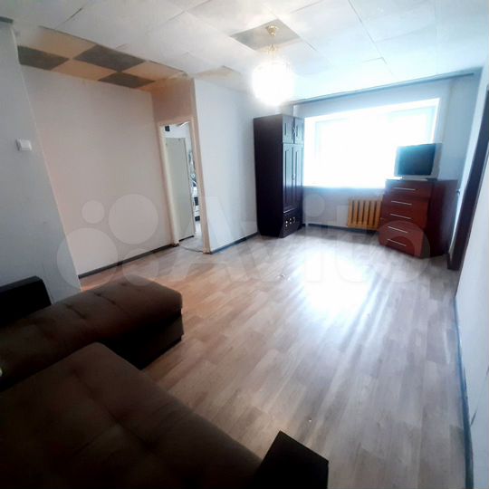 2-к. квартира, 45 м², 3/5 эт.