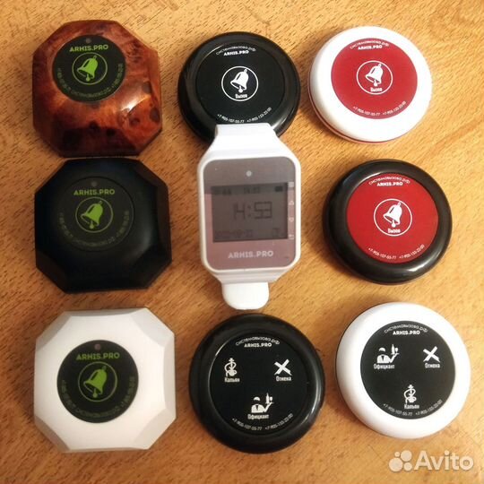 Кнопка вызова персонала и часы пейджер официанта