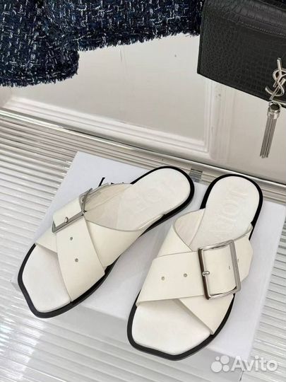 Сандалии женские loewe. 2 модели