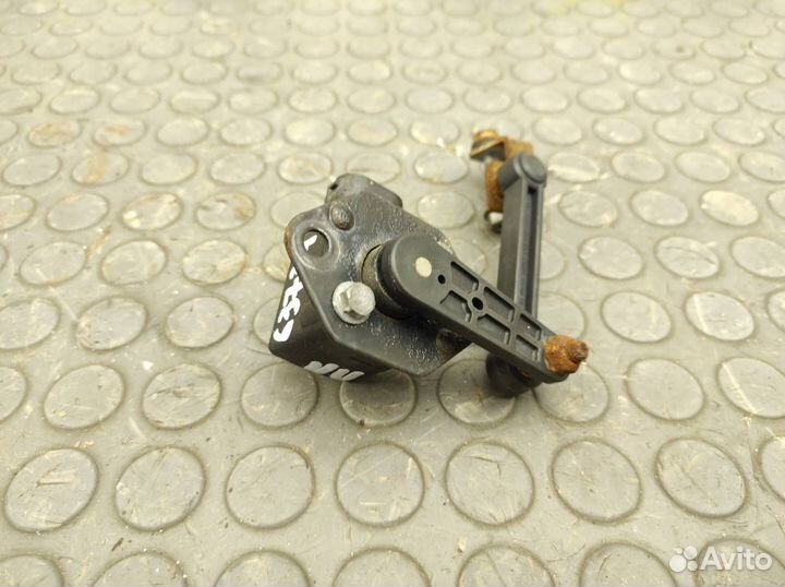 Датчик дорожного просвета передний правый