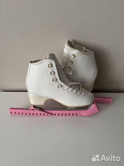 Фигурные коньки edea 260