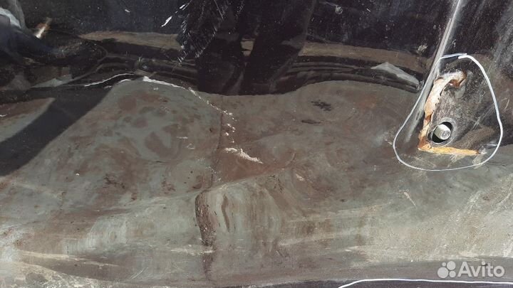 Дверь багажника Chevrolet Niva