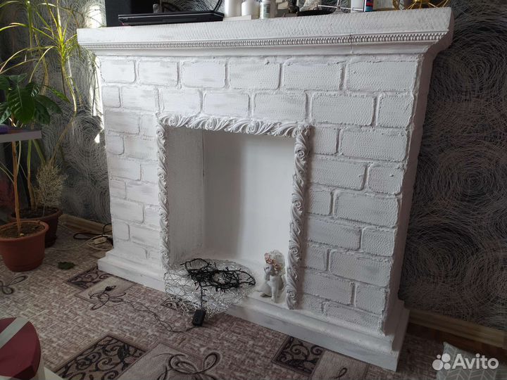 Декоративный камин