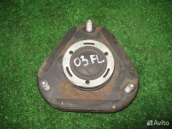 Опора амортизатора Toyota Verso R2 2015