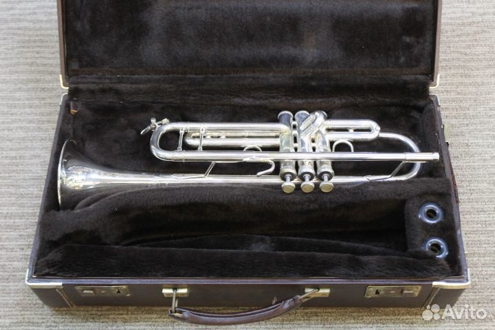 Труба Bach Stradivarius 37