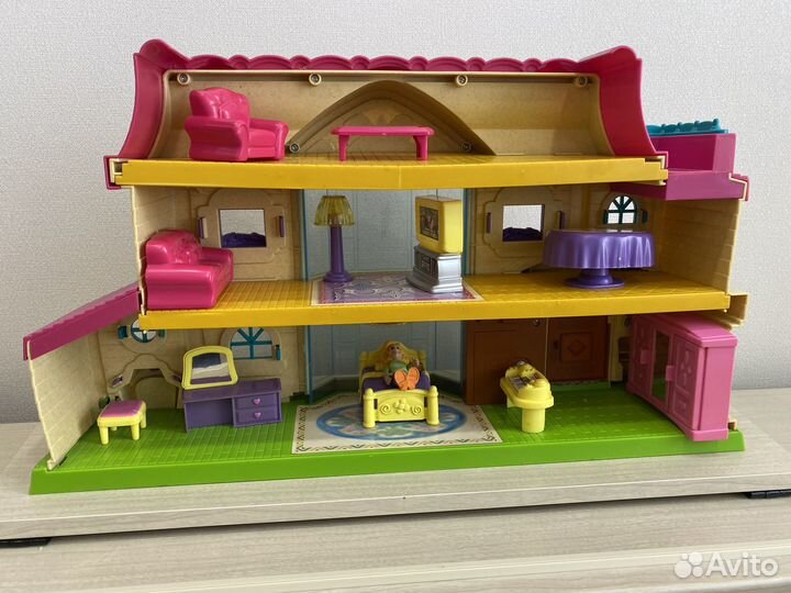 Кукольный домик с мебелью
