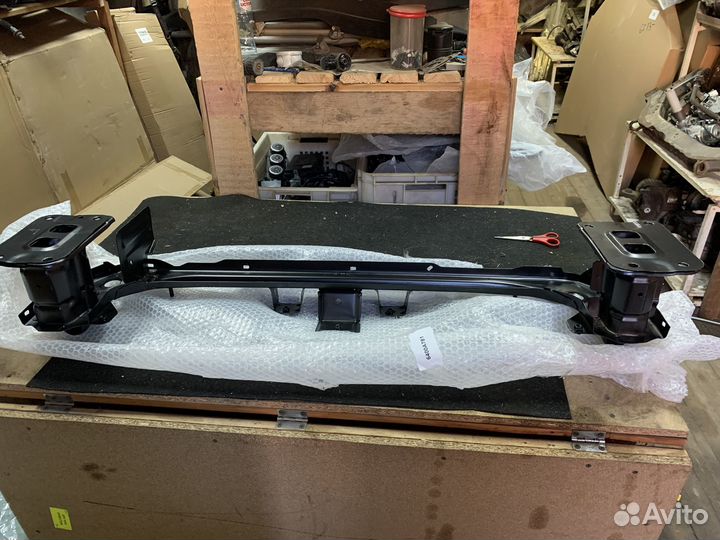 Усилитель бампера mitsubishi outlander XL