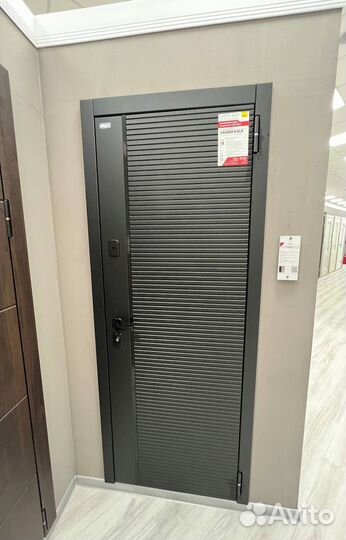 Входная дверь