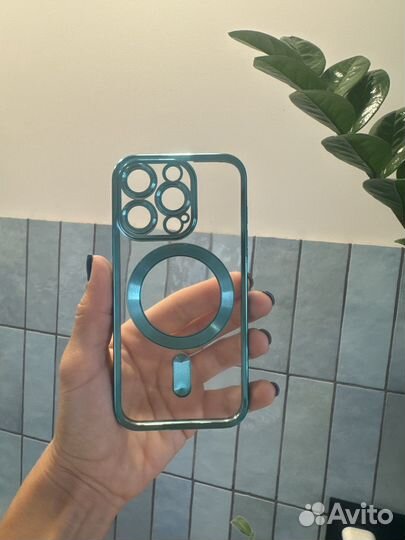 Чехол на iPhone 15 pro новый