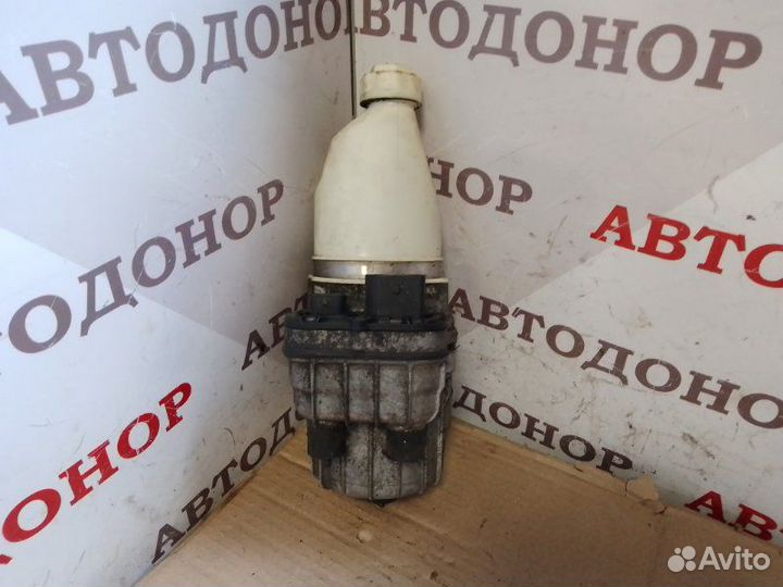 Насос гидроусилителя руля Opel Zafira A 2.0D 1999