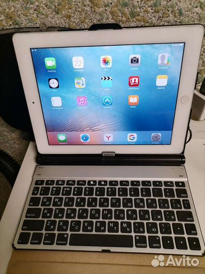 Apple iPad 2 64GB Wi-Fi + 3G