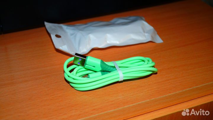 Кабель Type-C USB зеленый