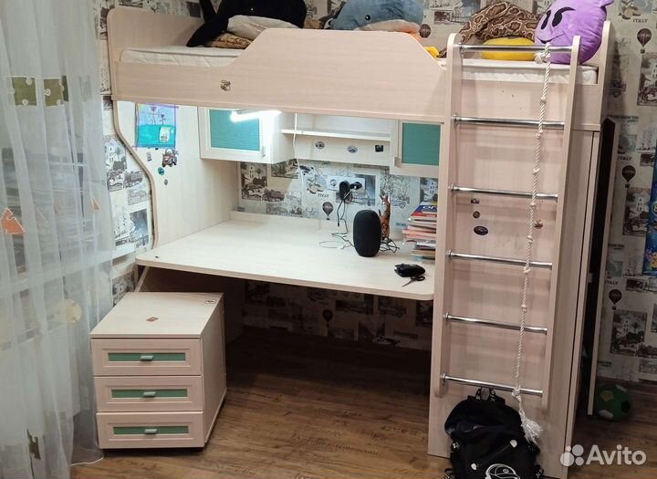 Кровать чердак Лазурит