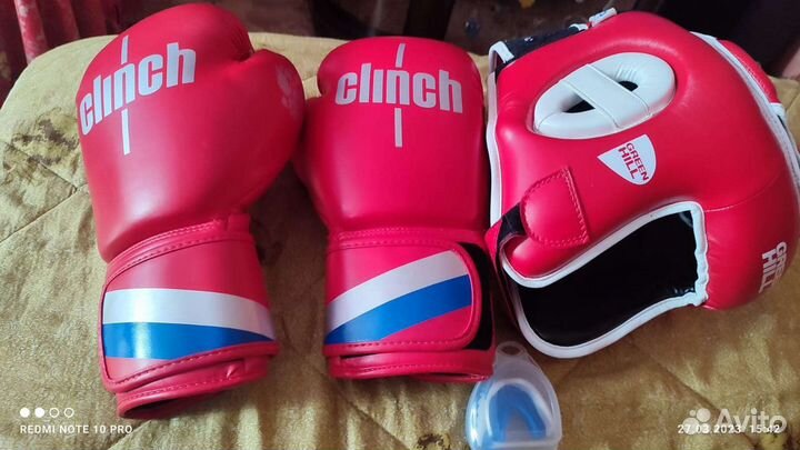 Боксерский шлем