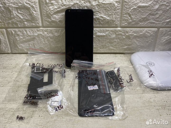 Запчасти для LG Q6A