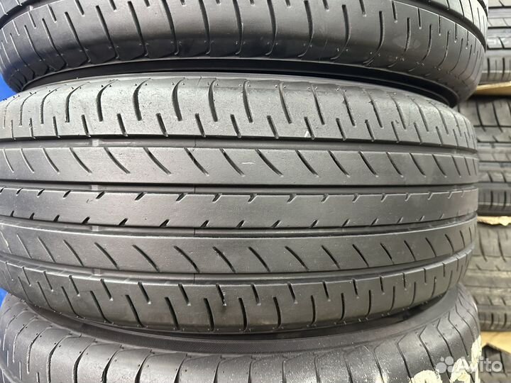 Yokohama BluEarth E51A 225/60 R18 100H