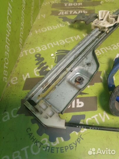 Электростеклоподъемник передний левый Nissan