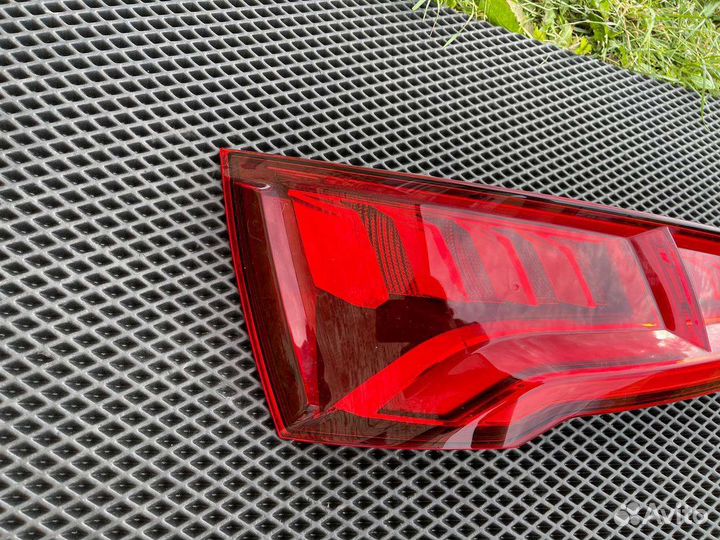 Audi Q5 80a FY фонарь задний левый 5pin