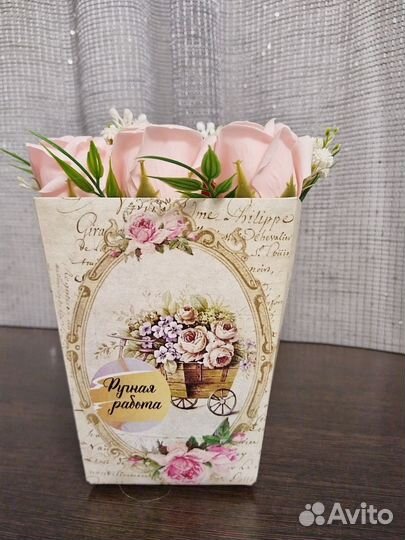 Цветы из мыльных роз