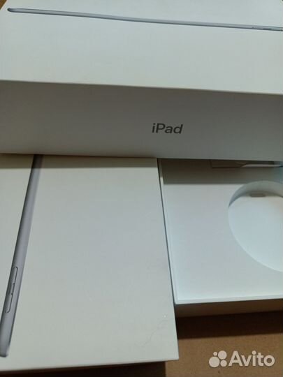 Коробки от техники apple