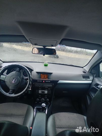 Opel Astra 1.8 МТ, 2008, 201 600 км