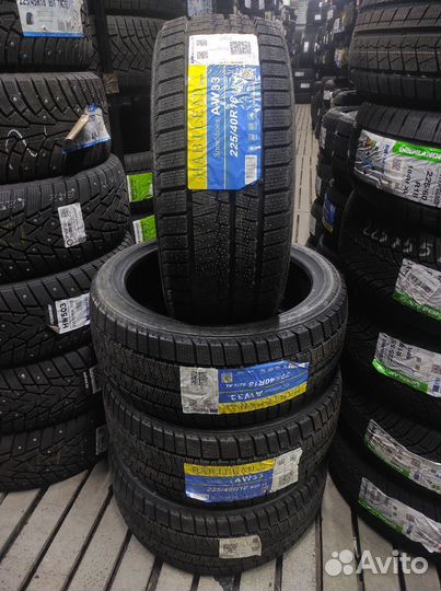 Habilead SnowShoes AW33 225/40 R18 92H