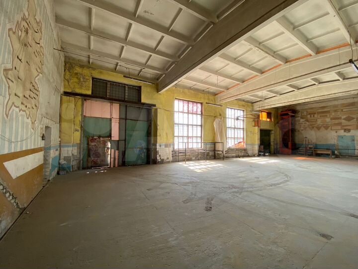 Теплый Склад, 270 м²