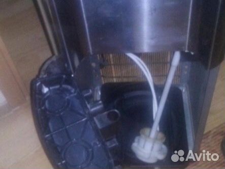 Кулер Eco Tronic с нижней загрузкой бутыли