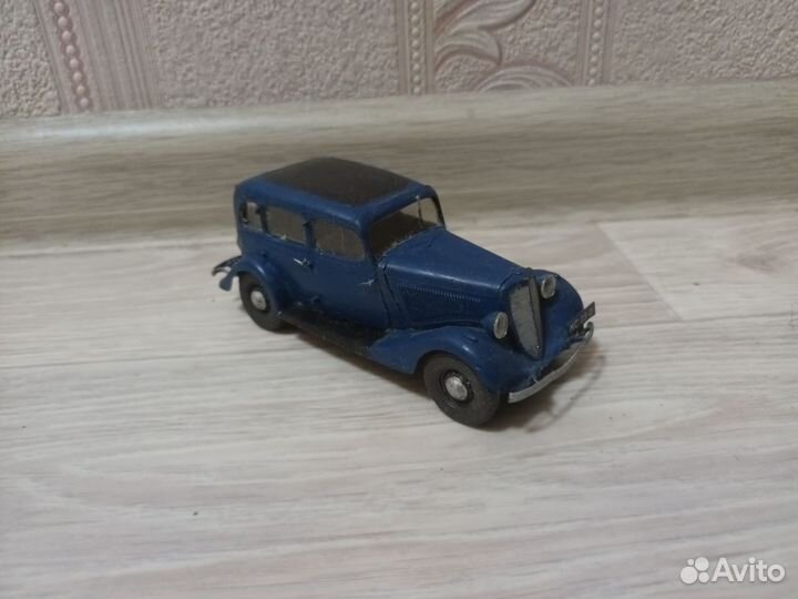 Сборная модель автомобиля газ М1 1/35