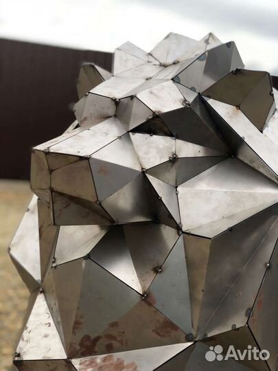 Лев полигональный. Скульптура льва из стали