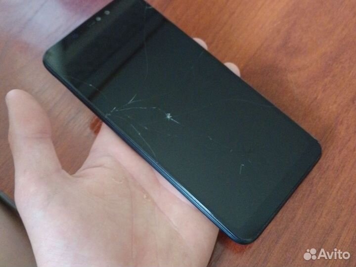 Xiaomi Redmi 6 Pro, 3/32 ГБ