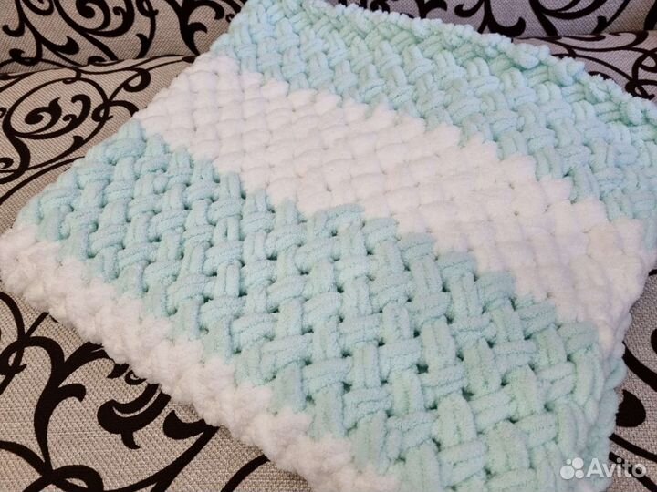 Пледик детский новый, 100х90см