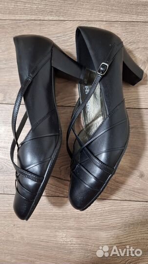 Туфли женские 40 размер