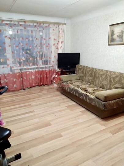 2-к. квартира, 46 м², 2/3 эт.