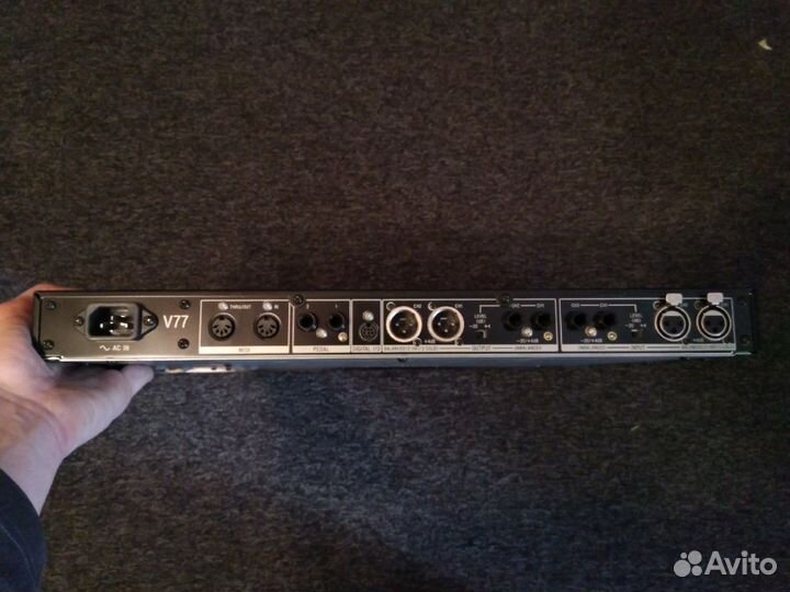Sony DPS-V77