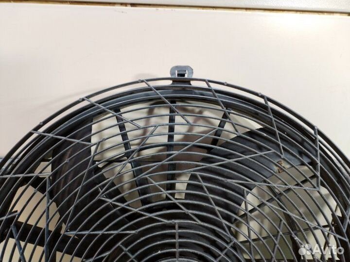 Диффузор радиатора Bmw X5 E53 M54