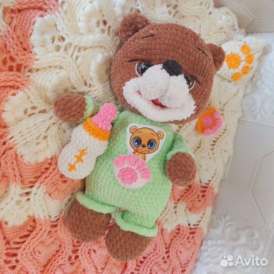 Мишка ручной работы мягкая вязаная игрушка