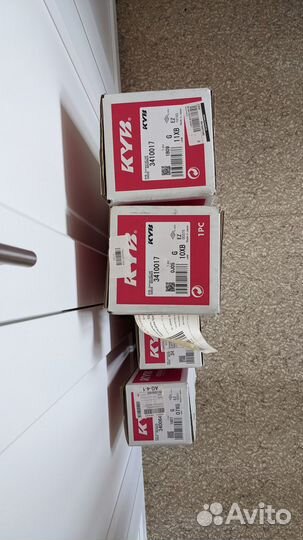 Амортизатор KYB на Honda Crosstour