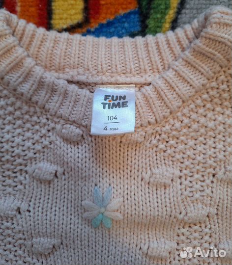 Свитер на девочку 104