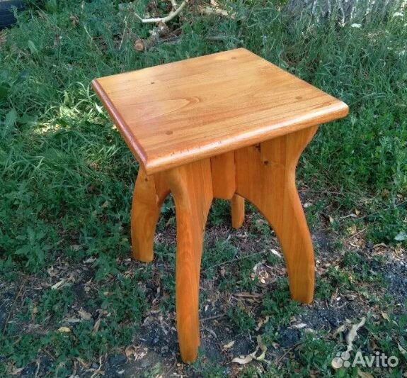 Стулья и табуретки