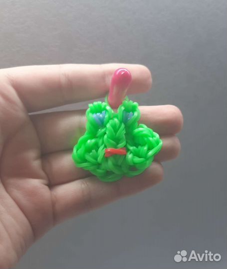 Плетение из резиночек на заказ