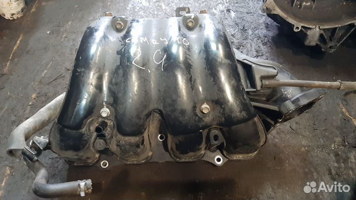 Коллектор впускной 2AZ-FE Toyota Camry 30 40 2.4 л