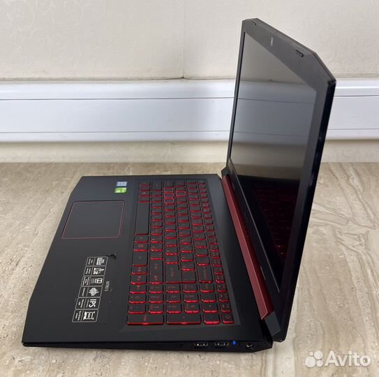 Мощный Acer Nitro 5 AN515 (i5-9300H/ MX 150/ 6 гб)