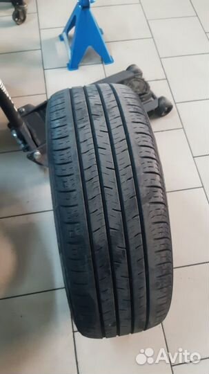 Kumho 722 215/55 R17