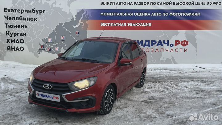 Стекло заднее LADA Granta
