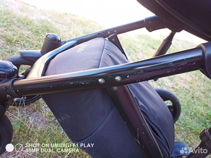 Продам детскую коляску 2 в1