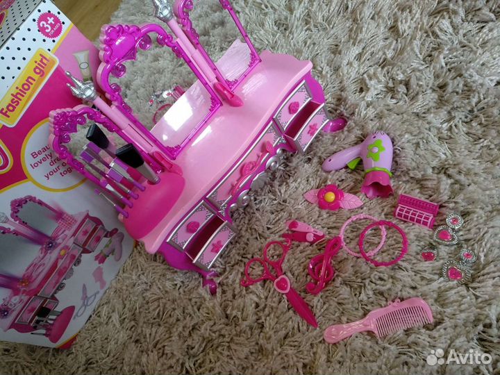 Набор для девочек Туалетный столик с аксессуарами