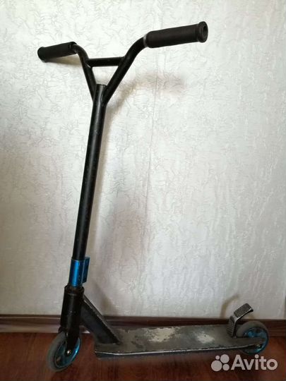 Трюковой самокат